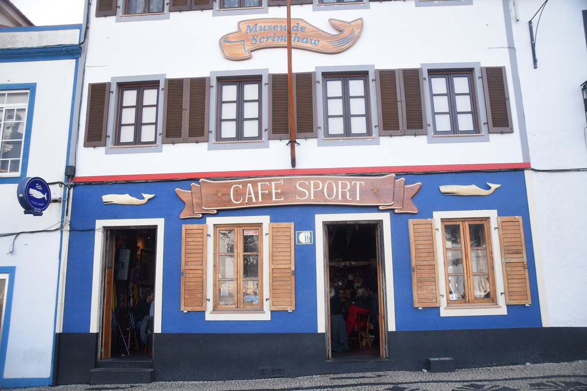 26 mai : incontournable, le Café sport à Horta